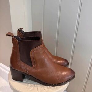 Moda Chestnut and Chocolate Ankle Booties
